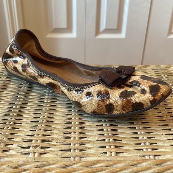 Salvatore Ferragamo My Joy Patent Leather Leopard print ballet flats sz 7 - Picture 8 of 16